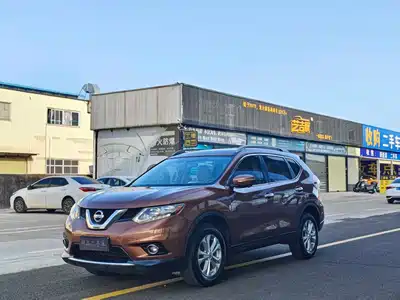 Nissan X-Trail 2015