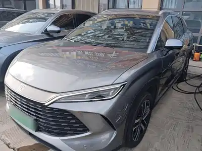 BYD Song L DM-i 2025