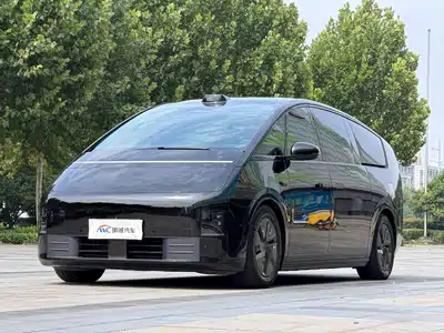 Li Auto MEGA 2025