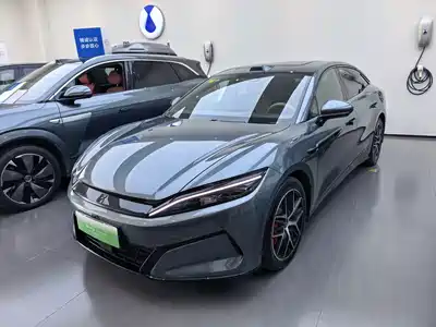 BYD Han L 2025