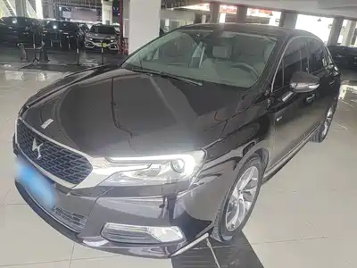 DS 5LS 2015