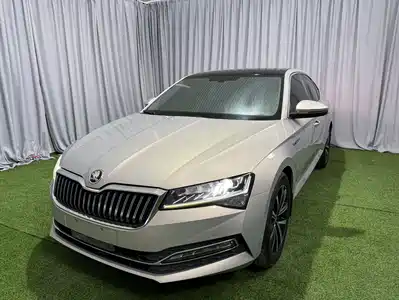 Škoda Superb 2022