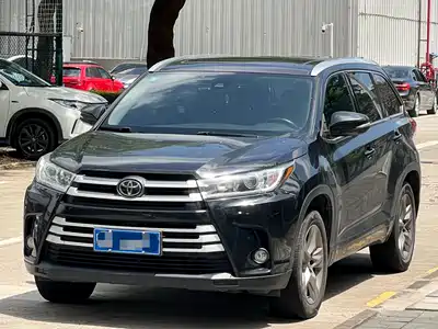 Toyota Highlander 2021