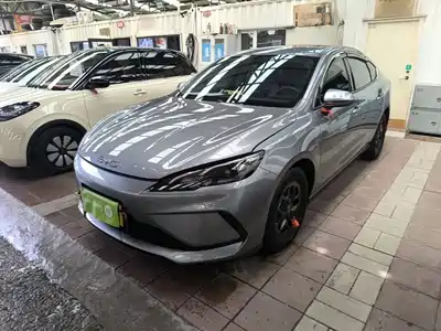BYD Seal 05 DM-i 2025