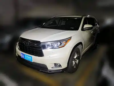 Toyota Highlander 2015