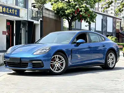 Porsche Panamera 2018