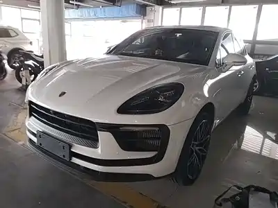 Porsche Macan 2022