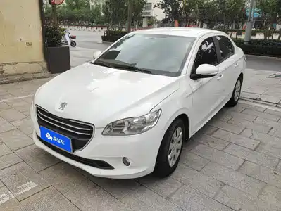 Peugeot 301 2016