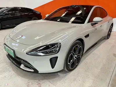 Xiaomi Auto SU7 2024