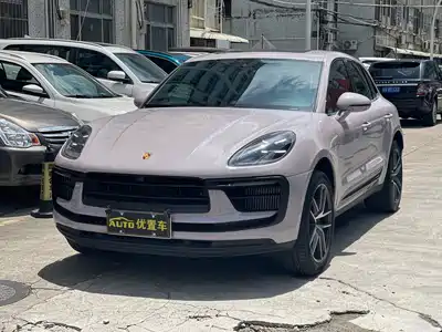 Porsche Macan 2022