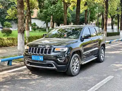 Jeep Grand Cherokee (Import) 2015