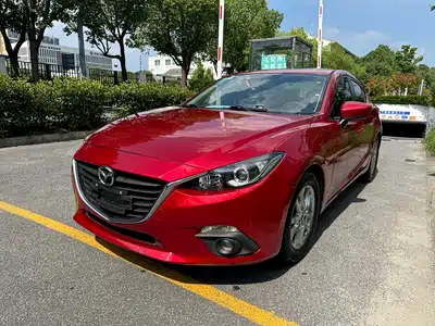 Mazda Mazda3 Axela 2015
