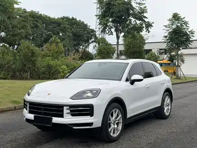 Porsche Cayenne 2023