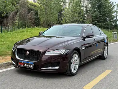 Jaguar XFL 2018