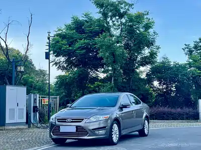 Ford Mondeo Zhisheng 2012
