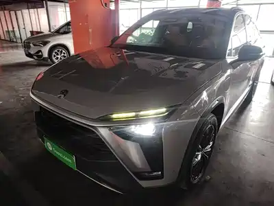 NIO ES8 2022