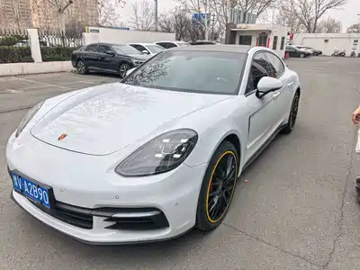 Porsche Panamera 2020