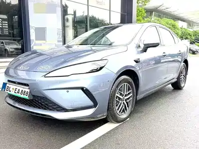 BYD Seal 05 DM-i 2025