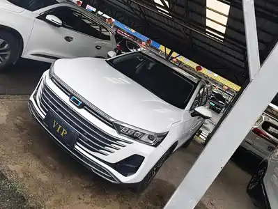 Besturn T77 2024