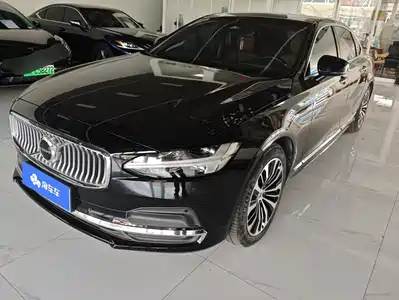 Volvo S90 2022