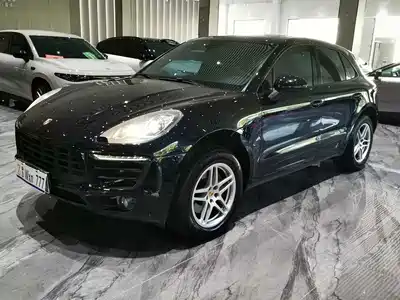 Porsche Macan 2016