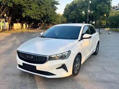 Geely Emgrand 2023