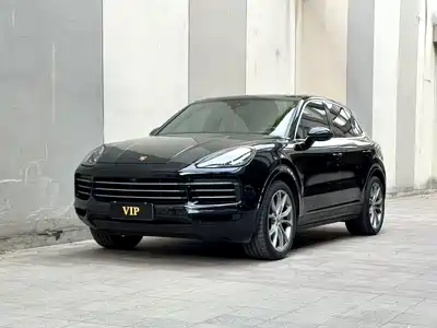 Porsche Cayenne 2022