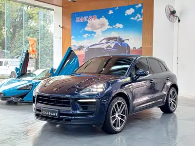 Porsche Macan 2022
