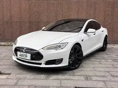 Tesla Model S 2016