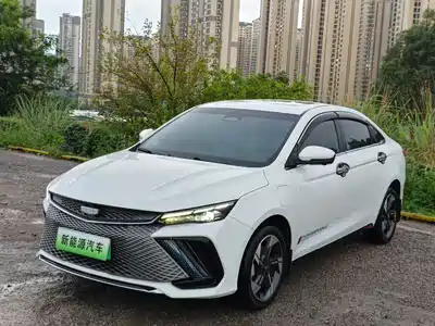 Geely Emgrand L HiP 2023