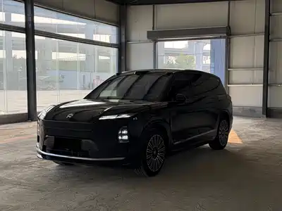 NIO ES8 2025