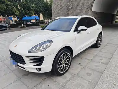 Porsche Macan 2016