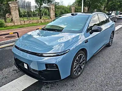 Leapmotor B01 2025