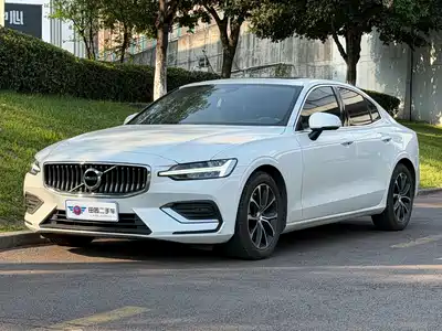 Volvo S60 2022