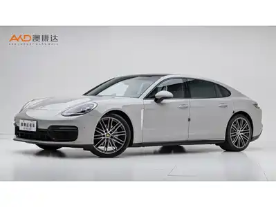 Porsche Panamera 2024