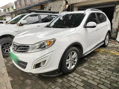 GAC Trumpchi GS5 2014