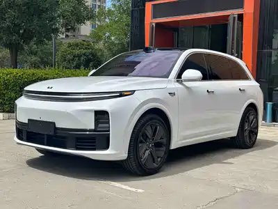 Li Auto L7 2025