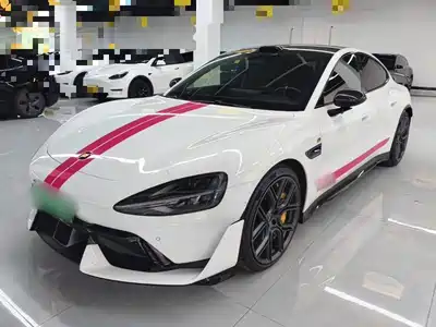 Xiaomi Auto SU7 Ultra 2025
