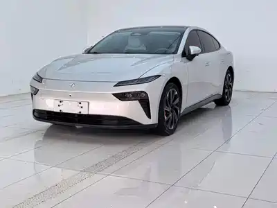 Dongfeng Yipai eπ007 2025