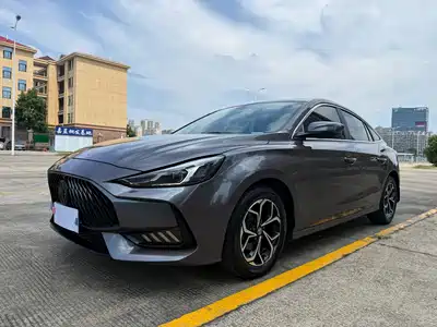 MG MG5 2021
