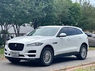 Jaguar F-PACE 2018