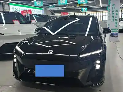 NIO ET5T 2025