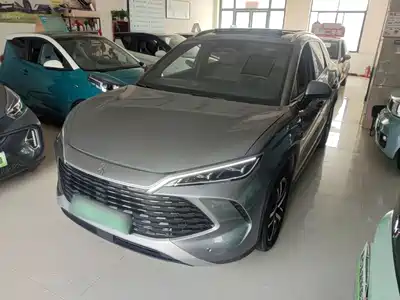 BYD Song L DM-i 2025