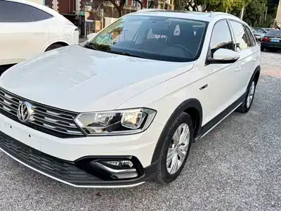 Volkswagen C-TREK 2018