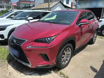 Lexus NX 2019