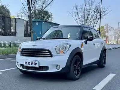 MINI COUNTRYMAN 2014