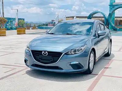 Mazda Mazda3 Axela 2015