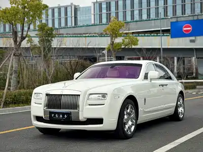 Rolls-Royce Ghost 2011