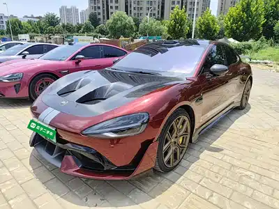 Xiaomi Auto SU7 Ultra 2025