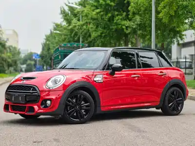 MINI MINI 2018